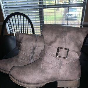 Size 8 boots